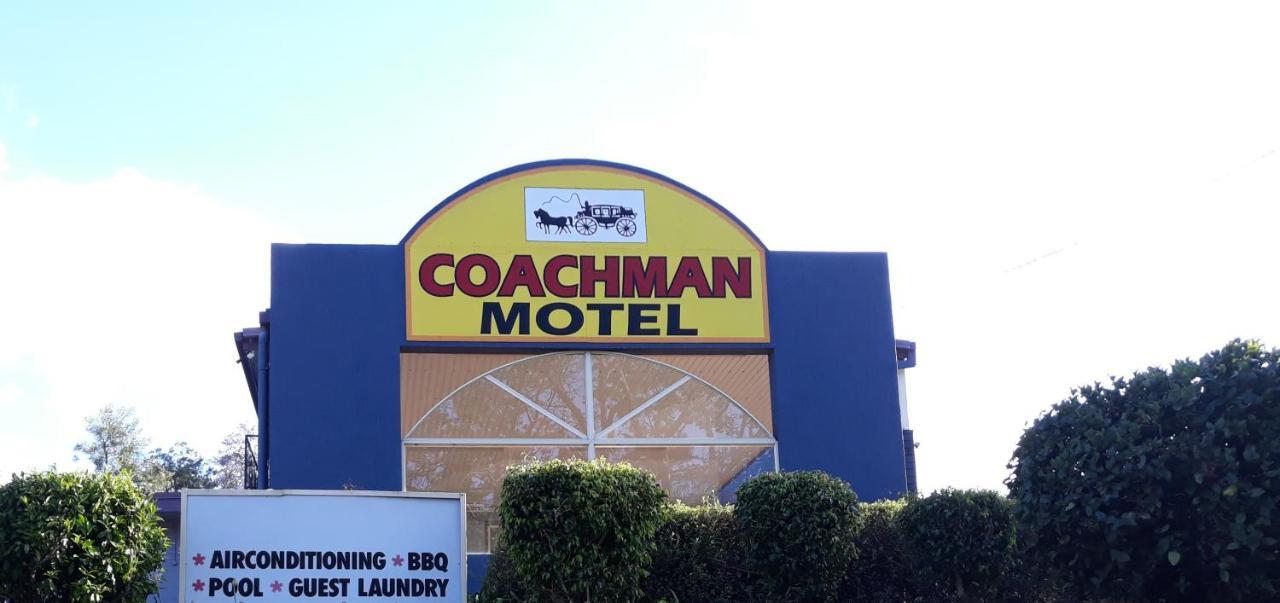 טוומבה Coachman Motel מראה חיצוני תמונה